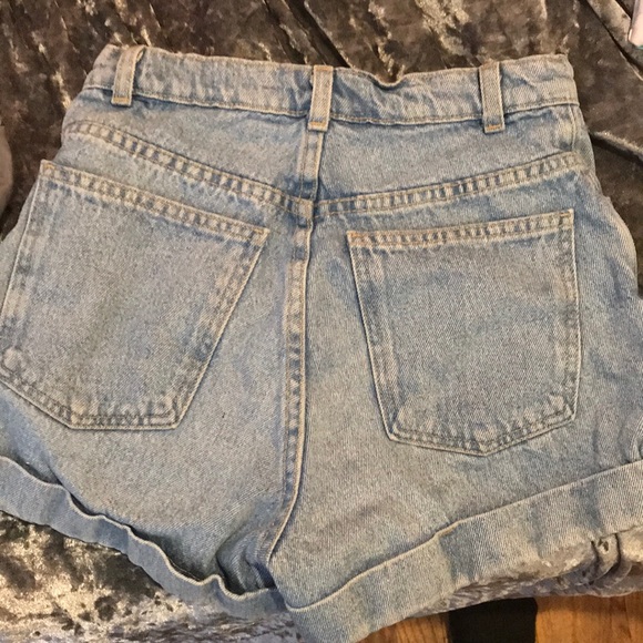 Shorts - Picture 2 of 2